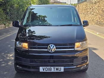 Used Volkswagen Transporter 2018 for sale - 79248432: Photo