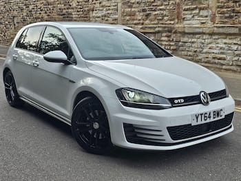 Used Volkswagen Golf 2014 for sale - 79471536: Photo