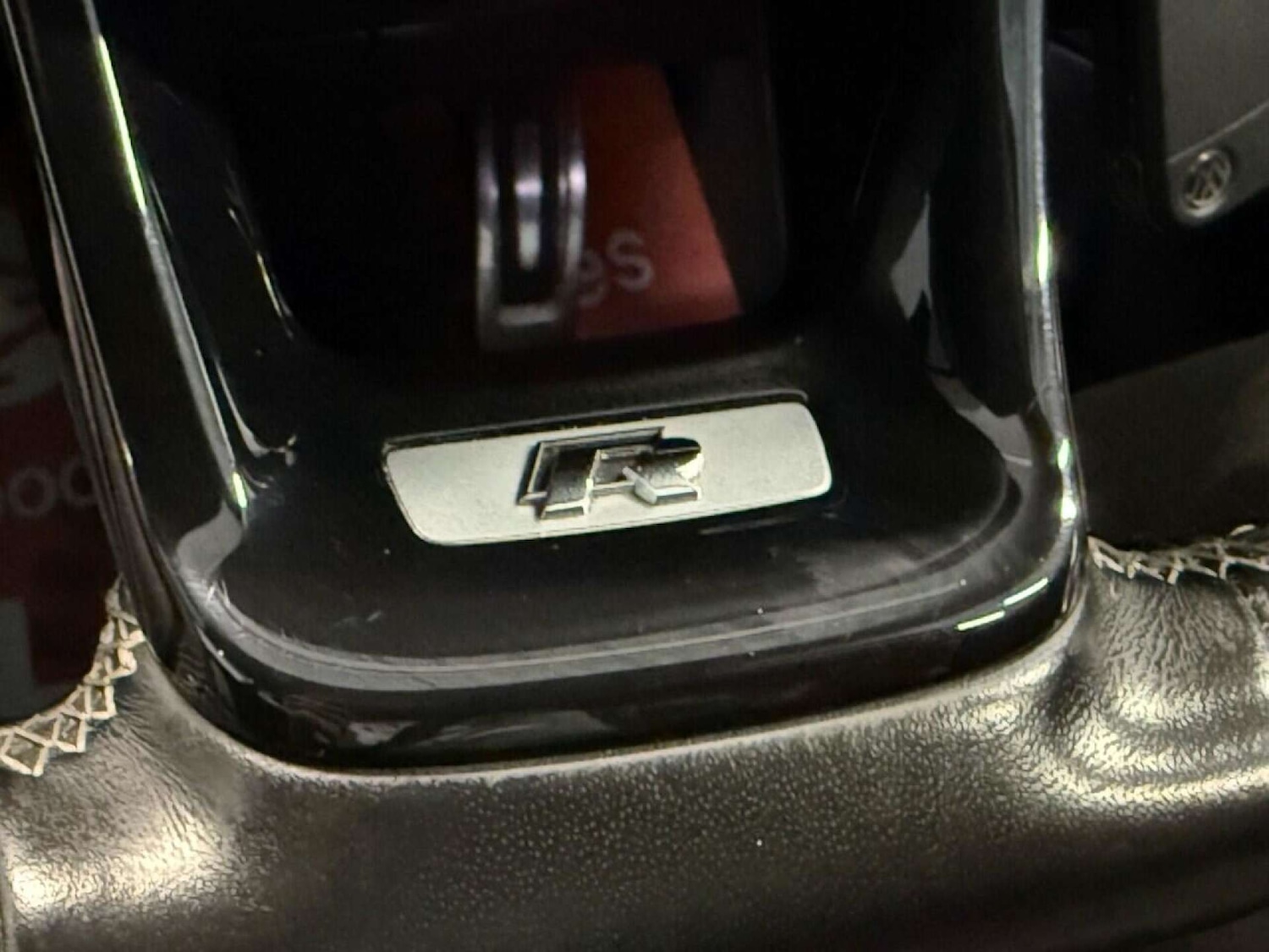 Used Volkswagen Golf 2017 for sale - 76601041: Photo 10