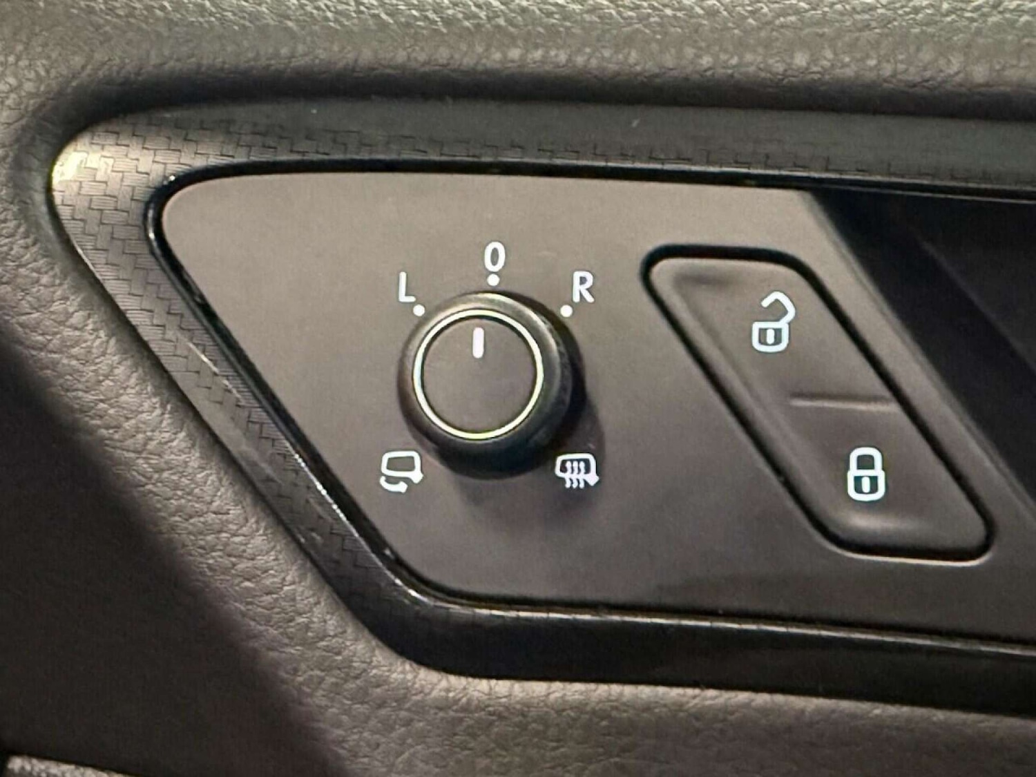 Used Volkswagen Golf 2017 for sale - 76601041: Photo 12