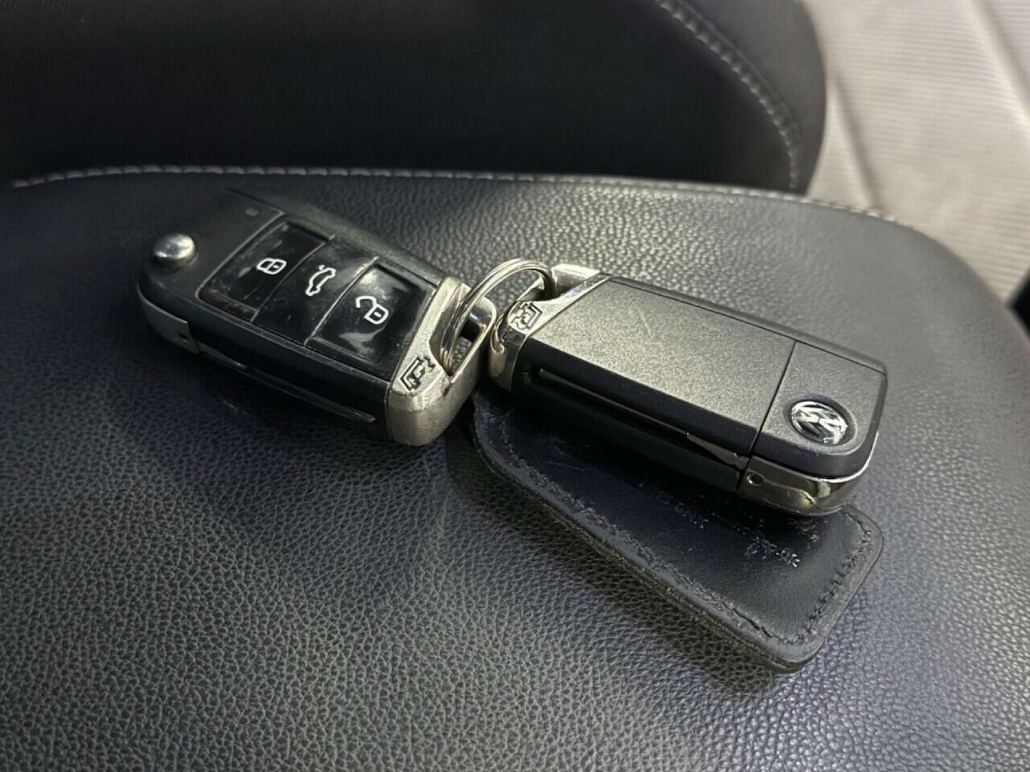 Used Volkswagen Golf 2017 for sale - 76601041: Photo 32