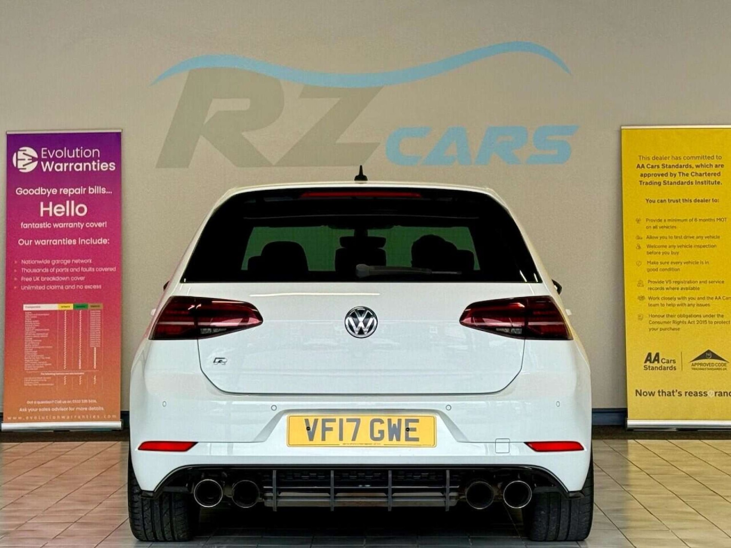 Used Volkswagen Golf 2017 for sale - 76601041: Photo 33