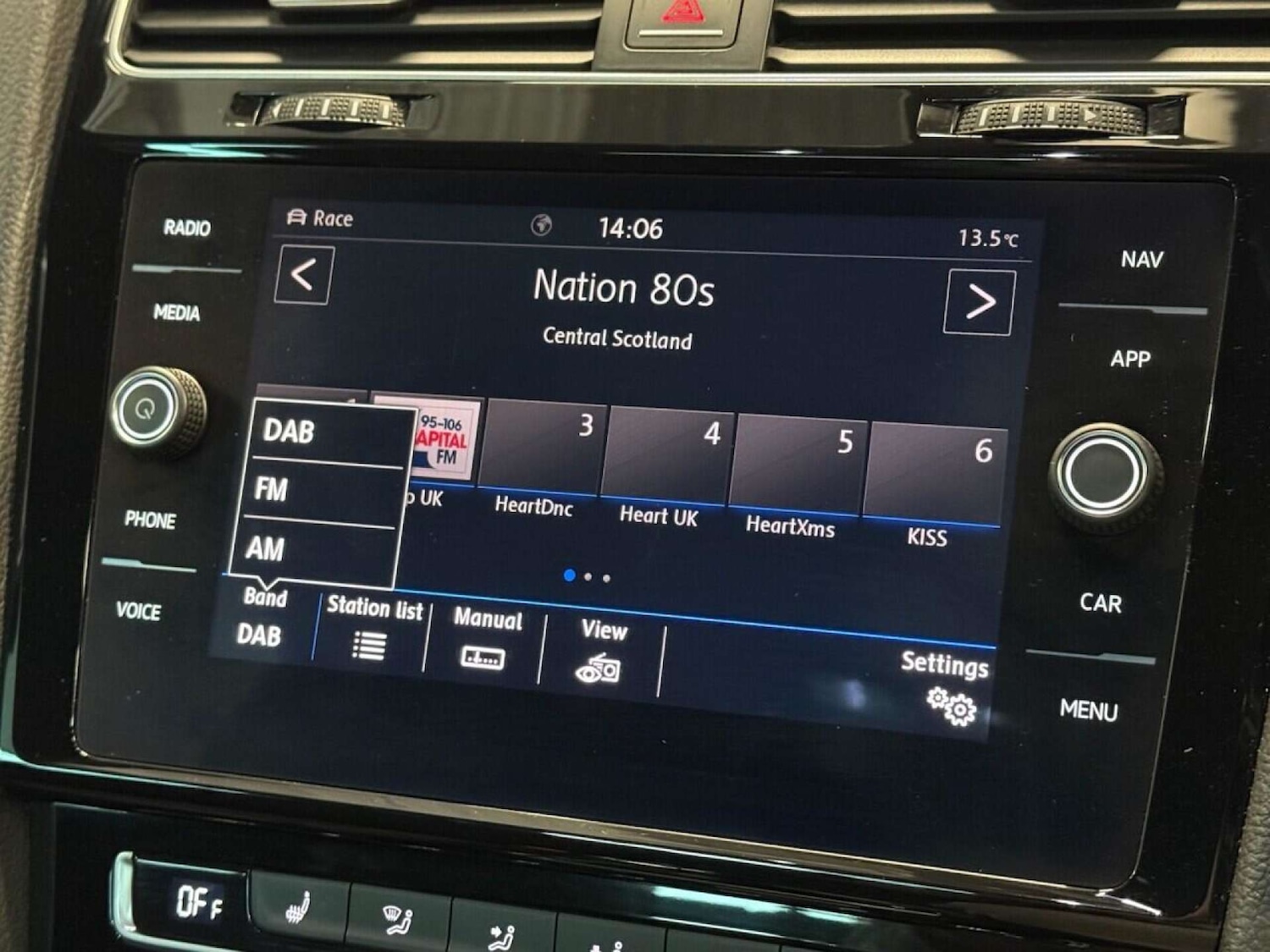 Used Volkswagen Golf 2017 for sale - 76601041: Photo 35