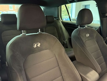 Used Volkswagen Golf 2017 for sale - 76601041: Photo