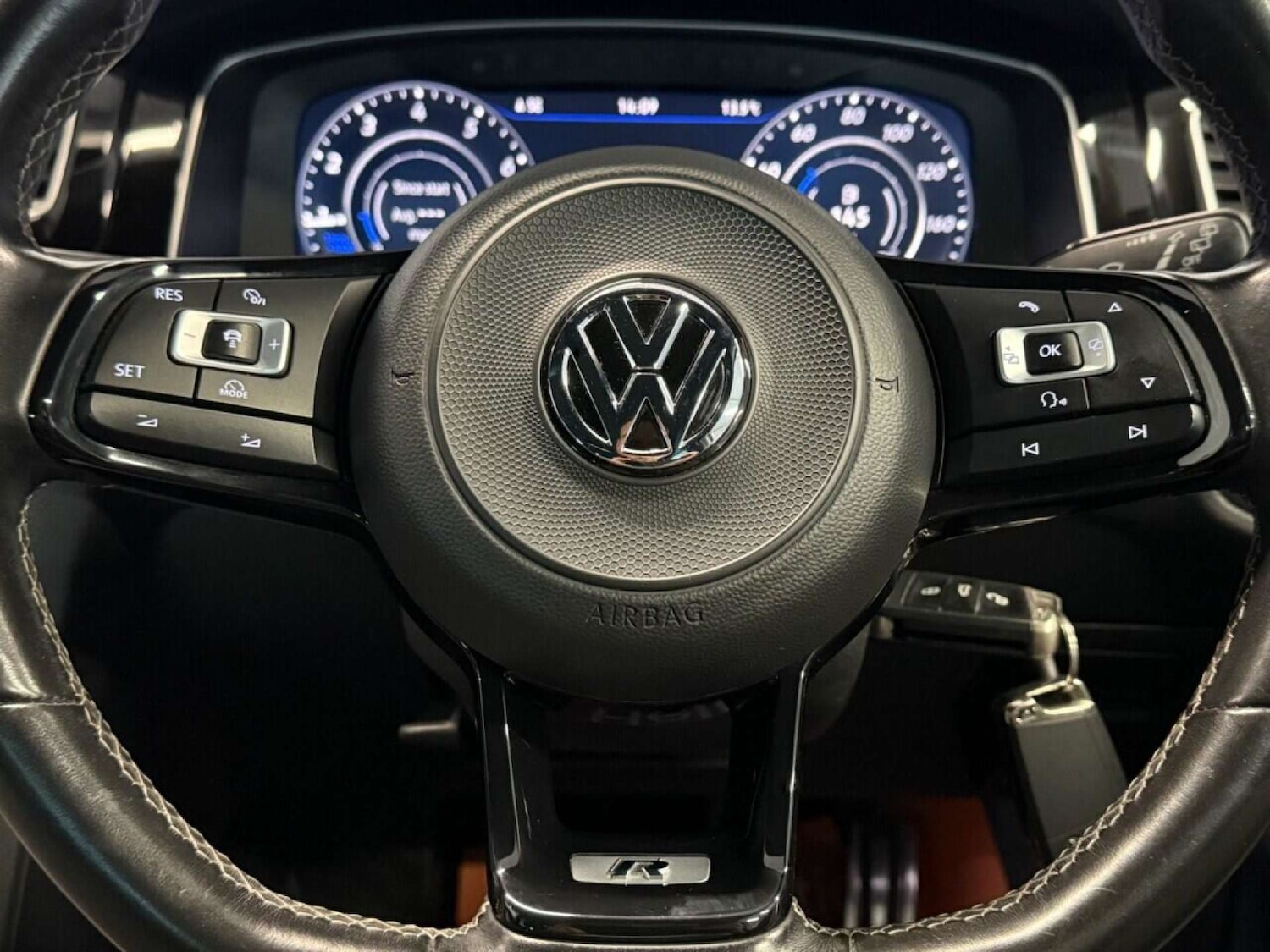 Used Volkswagen Golf 2017 for sale - 76601041: Photo 7