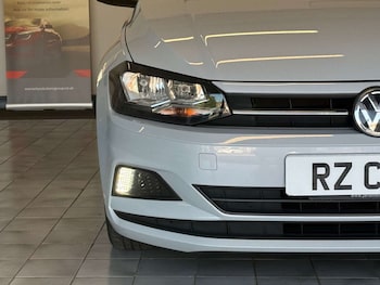Used Volkswagen Polo 2018 for sale - 79515574: Photo