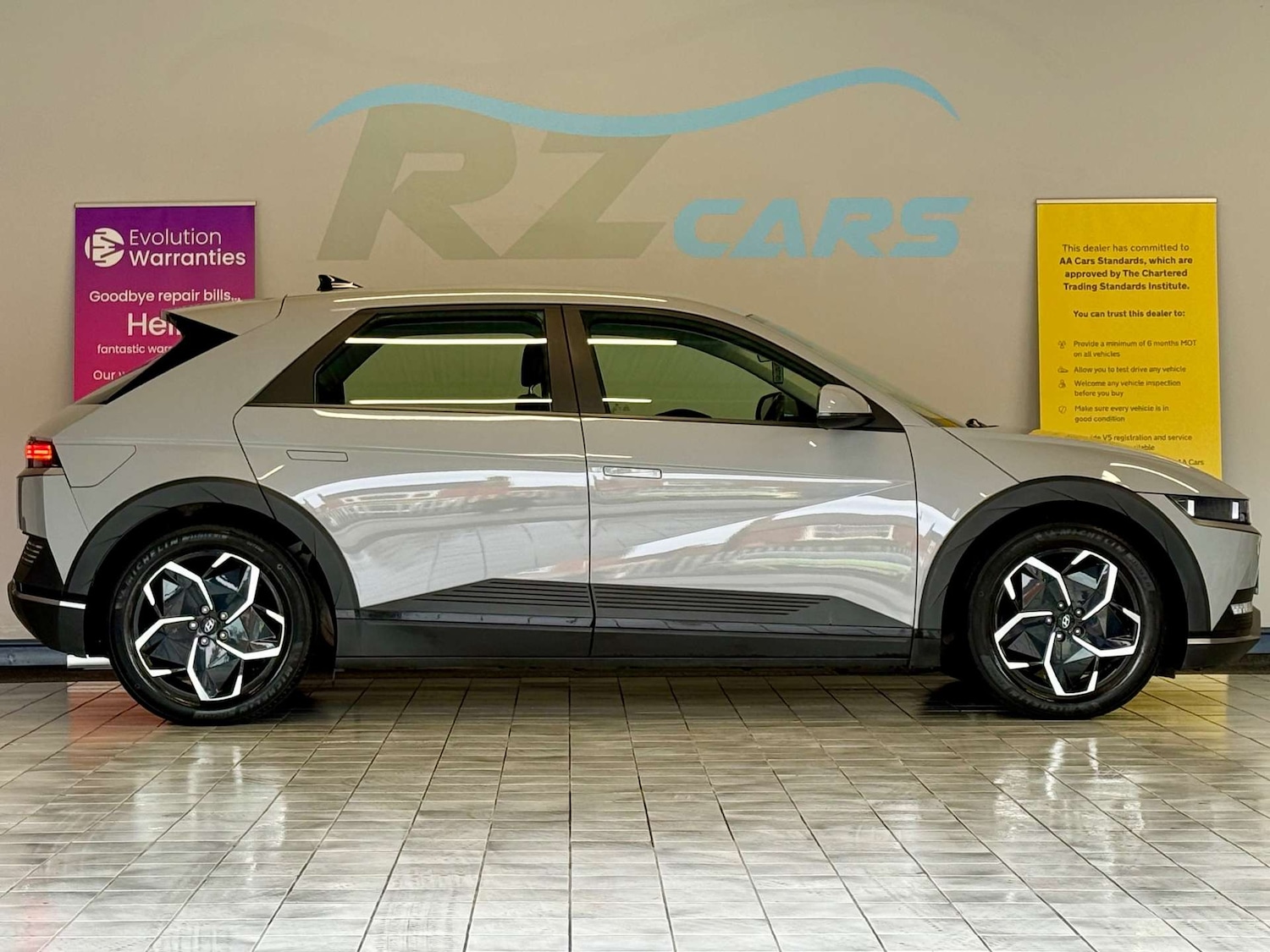 Used Hyundai IONIQ 5 2022 for sale - 76861663: Photo 3