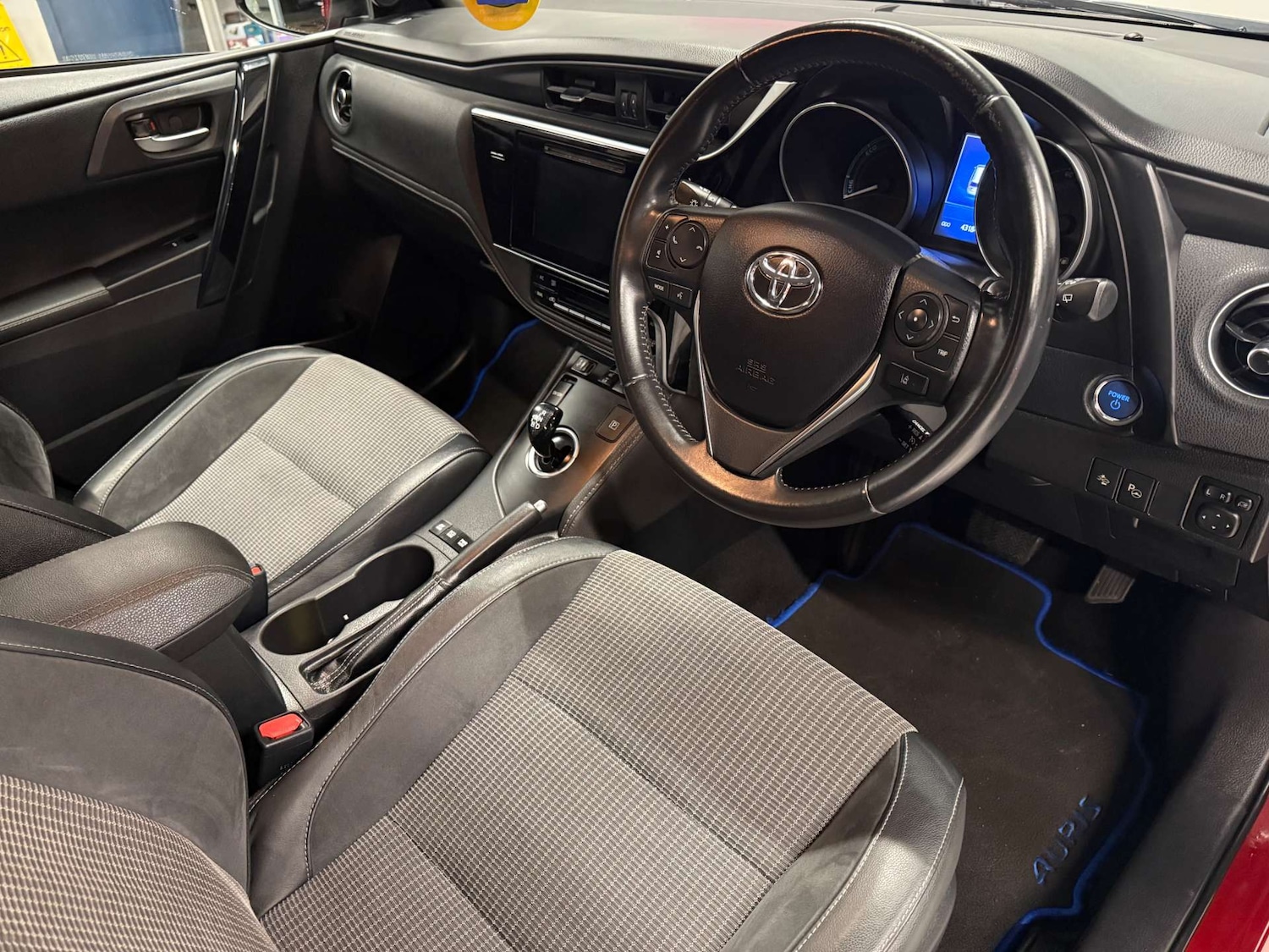 Used Toyota Auris 2017 for sale - 77118817: Photo 21