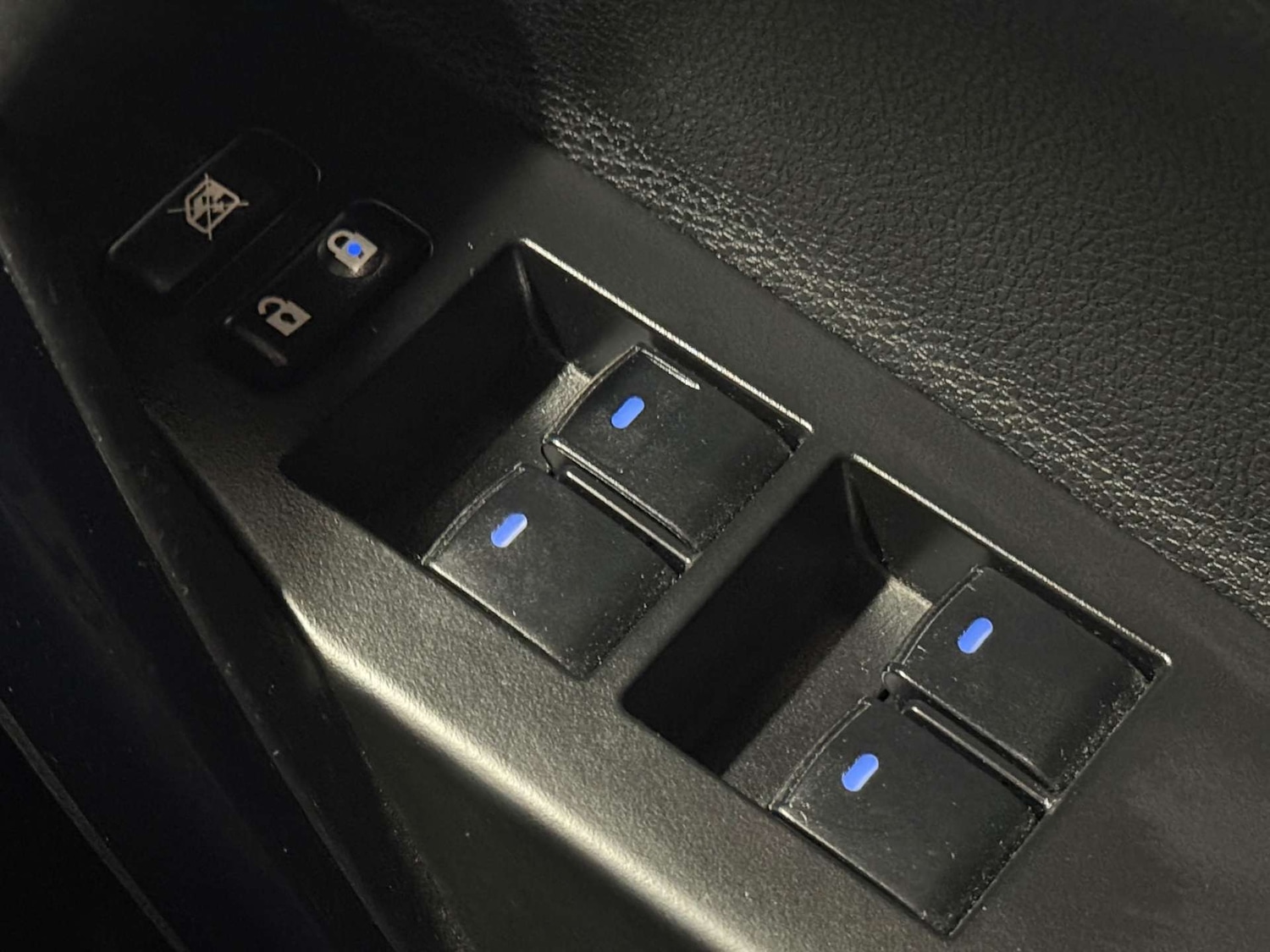 Used Toyota Auris 2017 for sale - 77118817: Photo 34