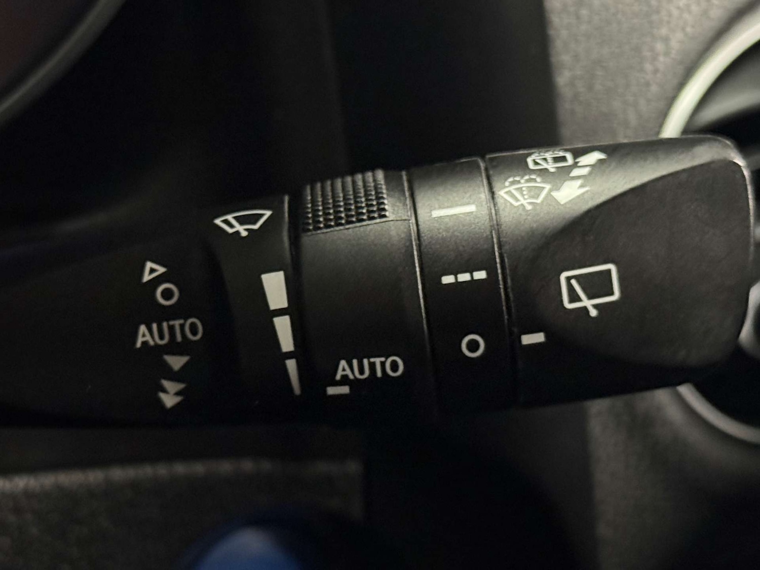 Used Toyota Auris 2017 for sale - 77118817: Photo 43