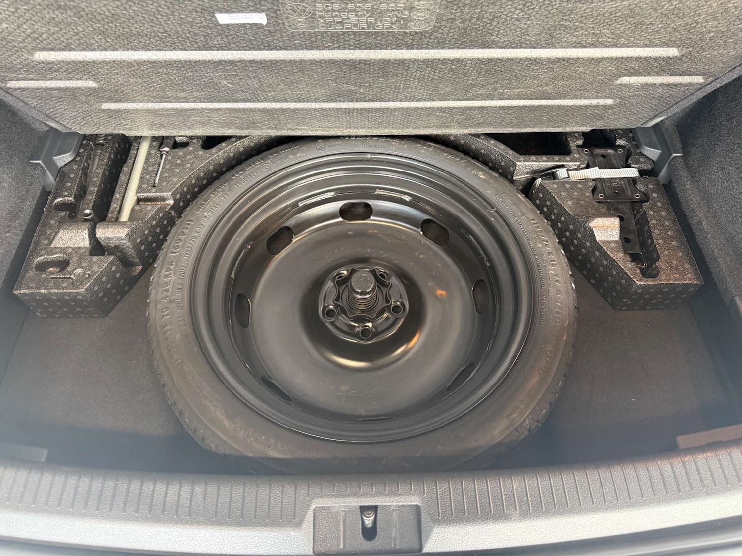 Used Volkswagen Golf 2017 for sale - 78202469: Photo 29