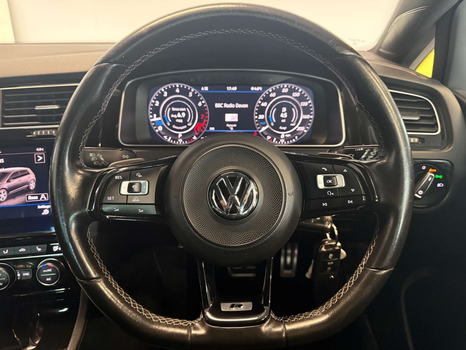 Used Volkswagen Golf 2017 for sale - 78202469: Photo 39