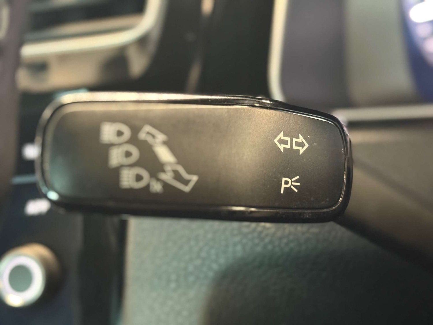 Used Volkswagen Golf 2017 for sale - 78202469: Photo 40