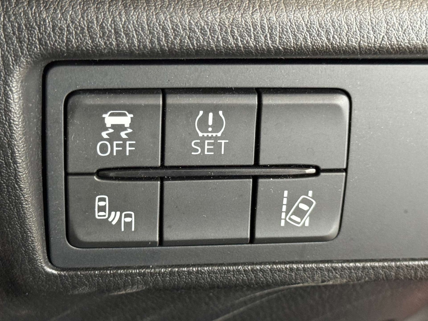 Used Mazda MX-5 2017 for sale - 77991979: Photo 38