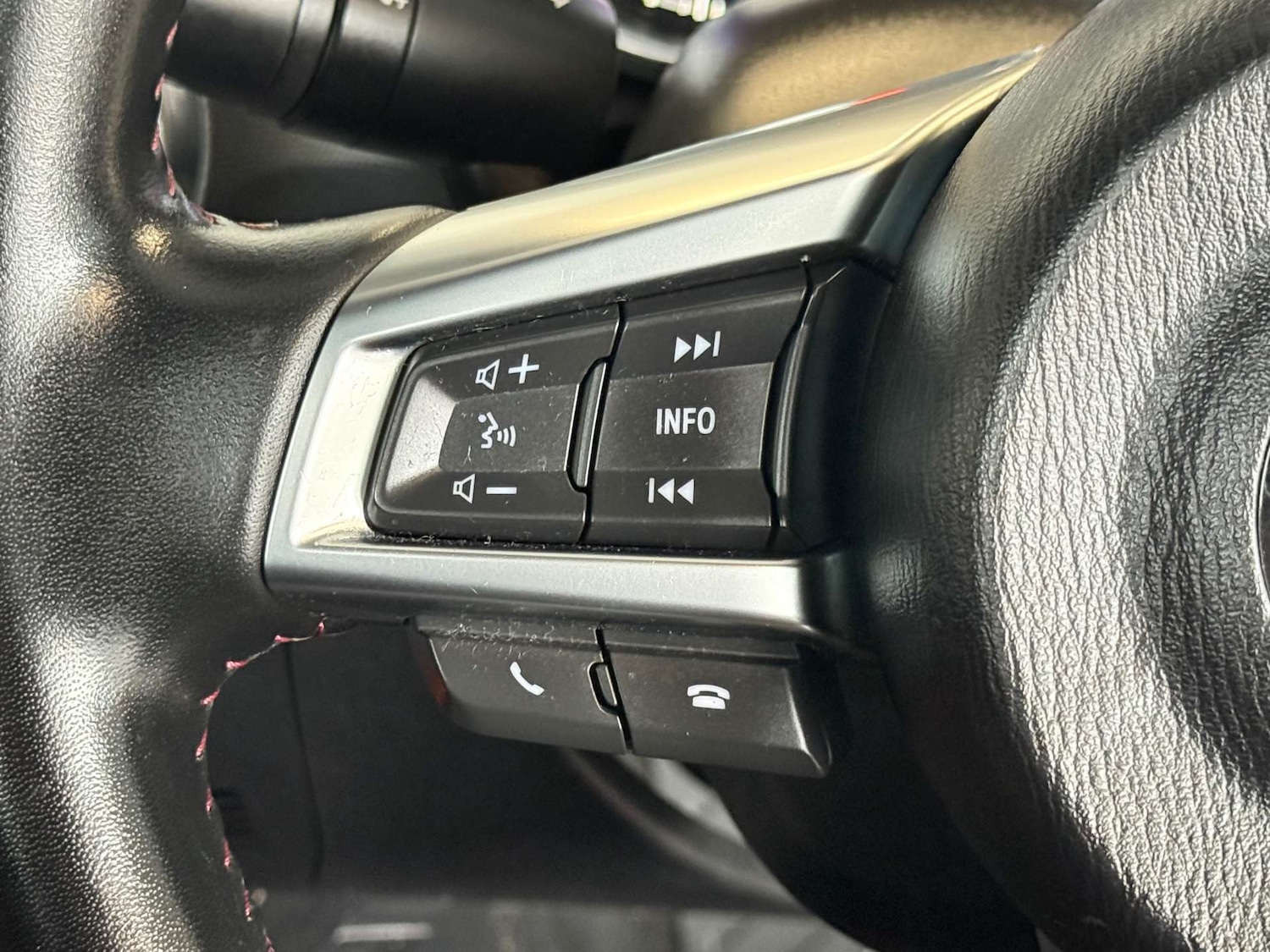 Used Mazda MX-5 2017 for sale - 77991979: Photo 41