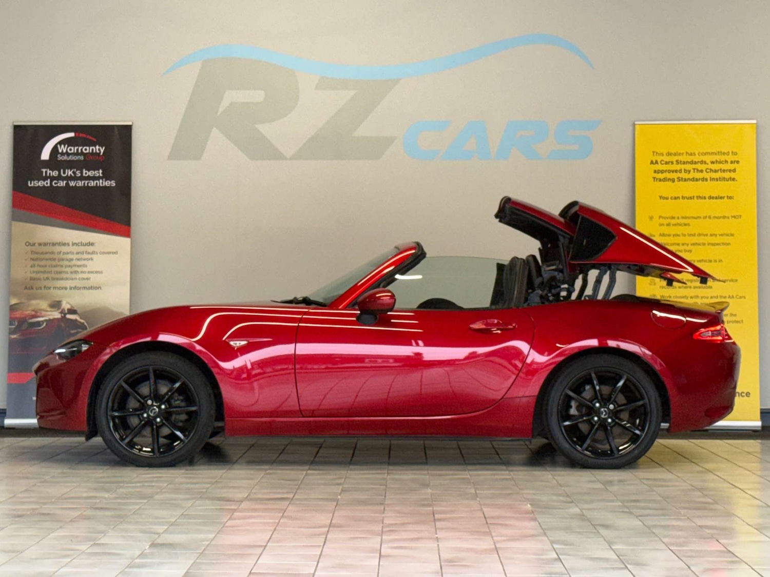 Used Mazda MX-5 2017 for sale - 77991979: Photo 6