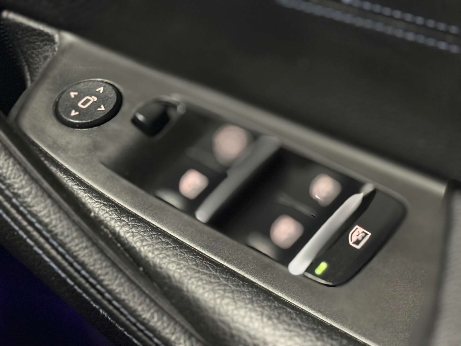 Used BMW 5 Series 2018 for sale - 77676608: Photo 33