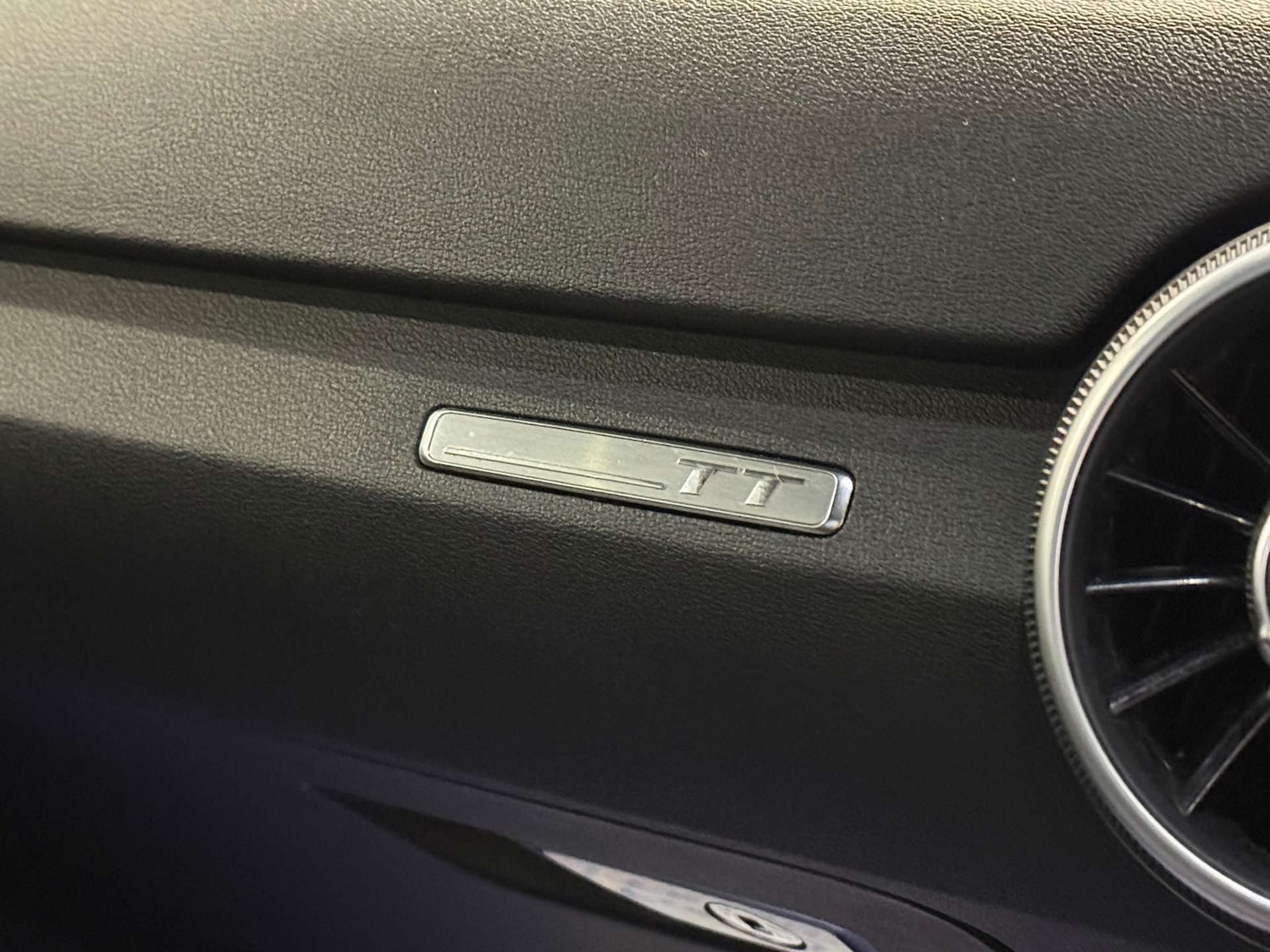 Used Audi TT 2016 for sale - 76830124: Photo 14