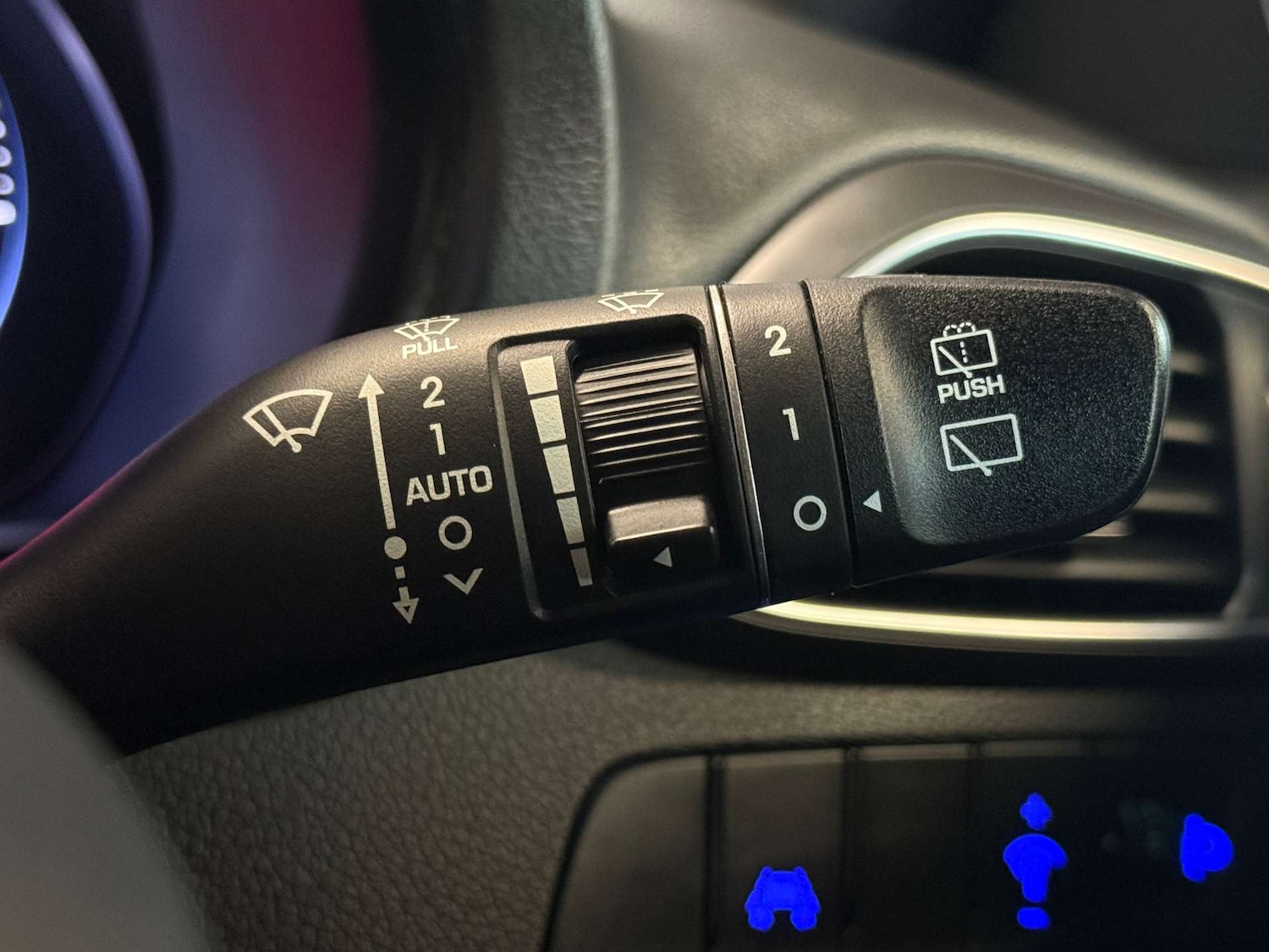 Used Hyundai i30 2018 for sale - 77837325: Photo 45