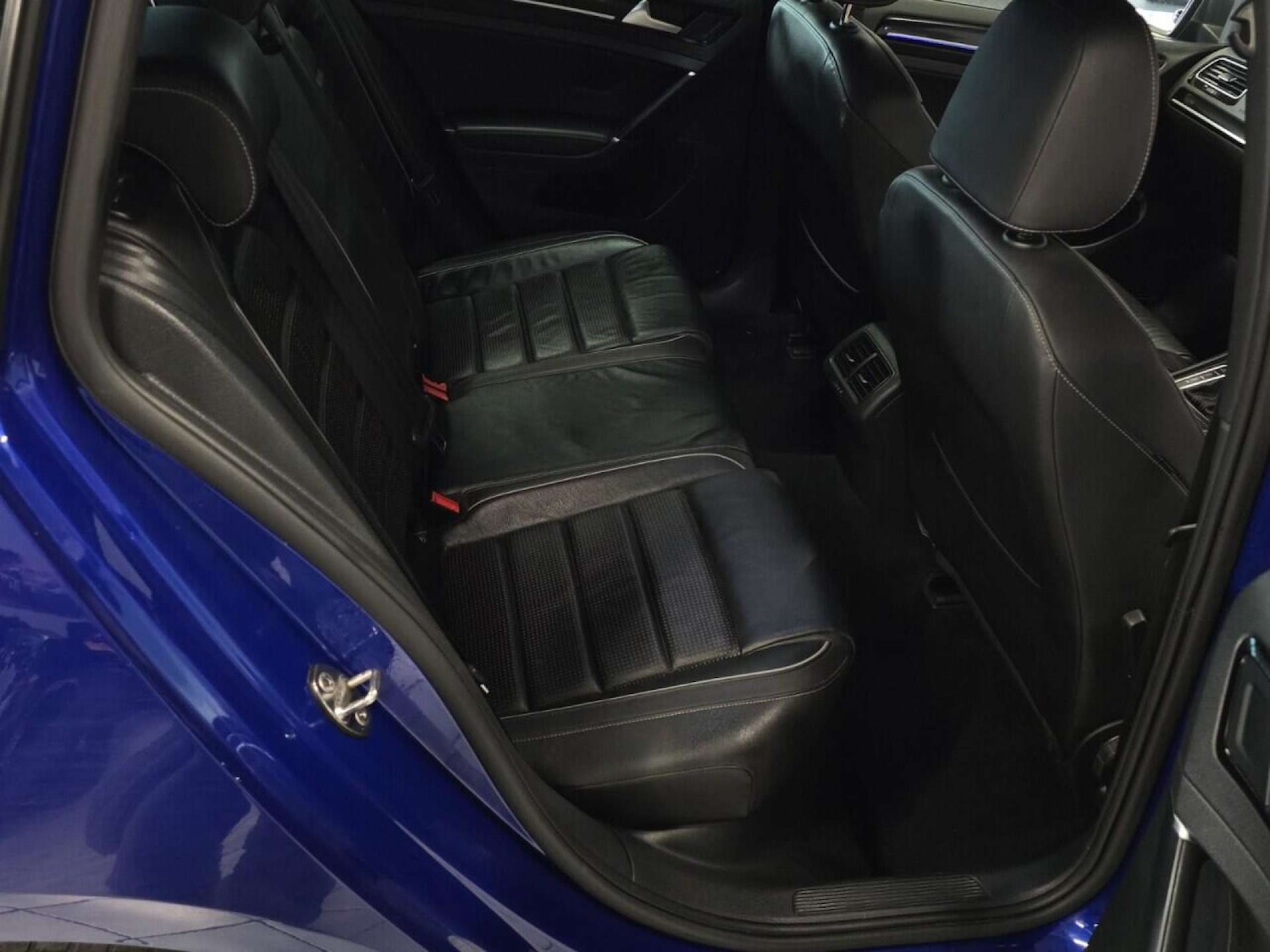 Used Volkswagen Golf 2017 for sale - 76600646: Photo 25