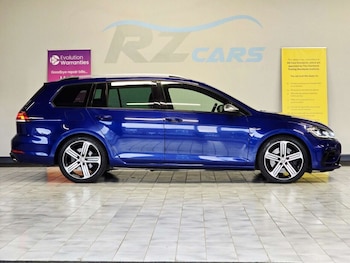 Used Volkswagen Golf 2017 for sale - 76600646: Photo