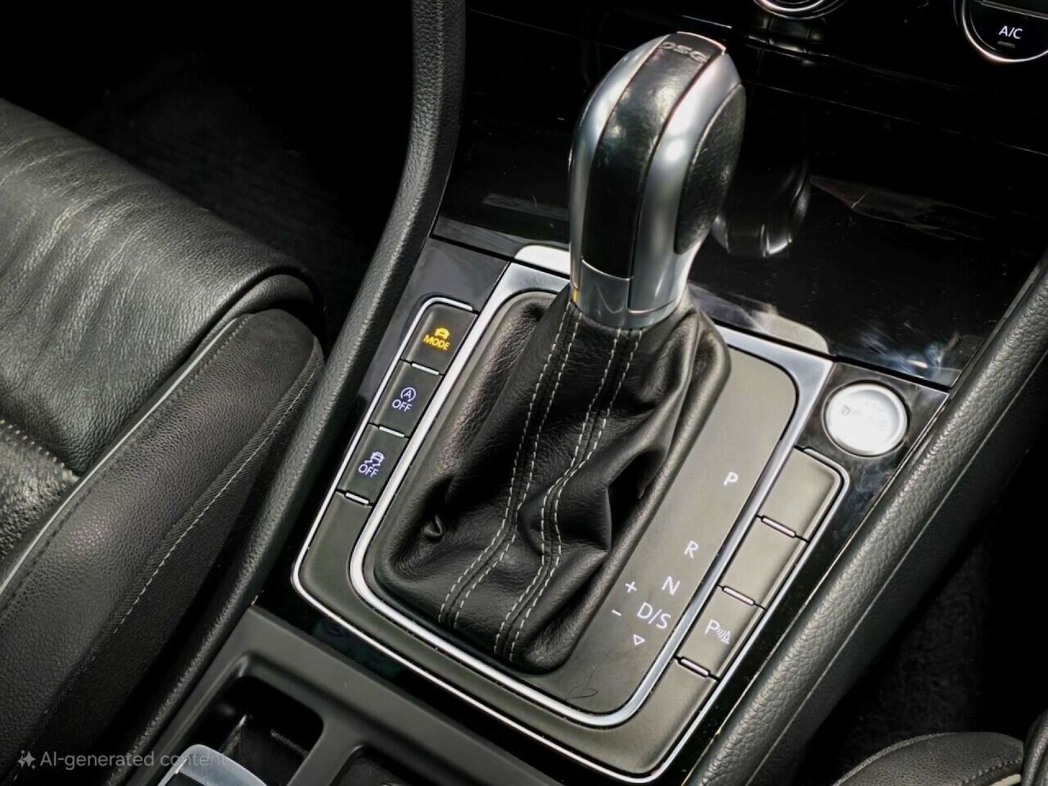 Used Volkswagen Golf 2017 for sale - 76600646: Photo 40