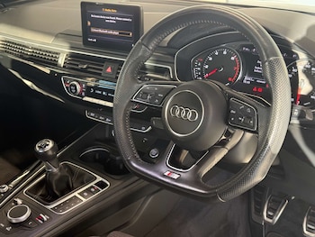 Used Audi A4 2019 for sale - 78297235: Photo