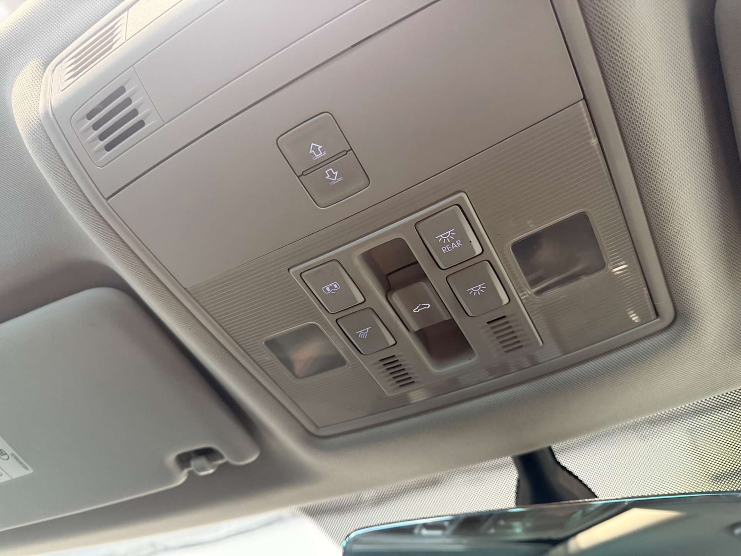 Used Skoda Superb 2016 for sale - 77198046: Photo 37