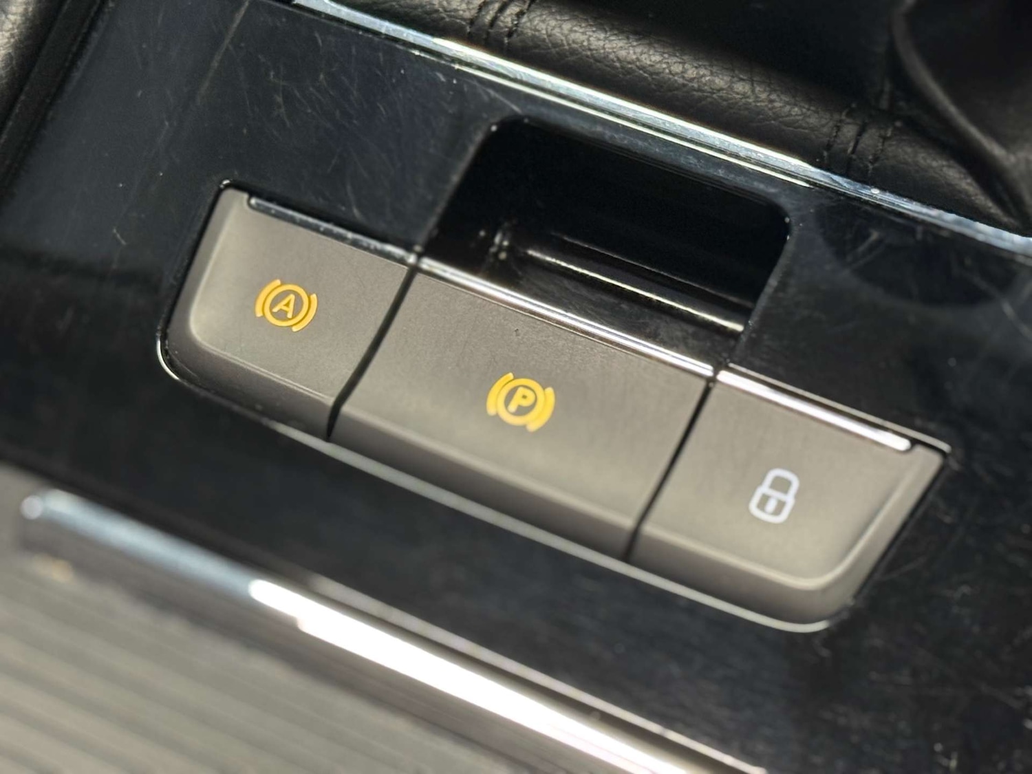 Used Skoda Superb 2016 for sale - 77198046: Photo 39