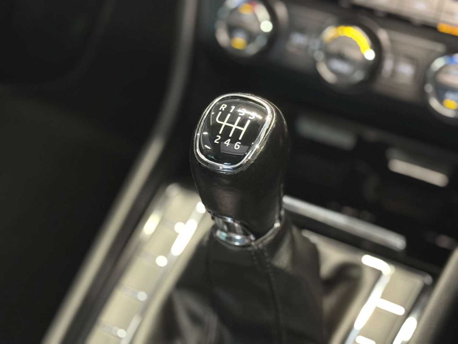 Used Skoda Superb 2016 for sale - 77198046: Photo 41