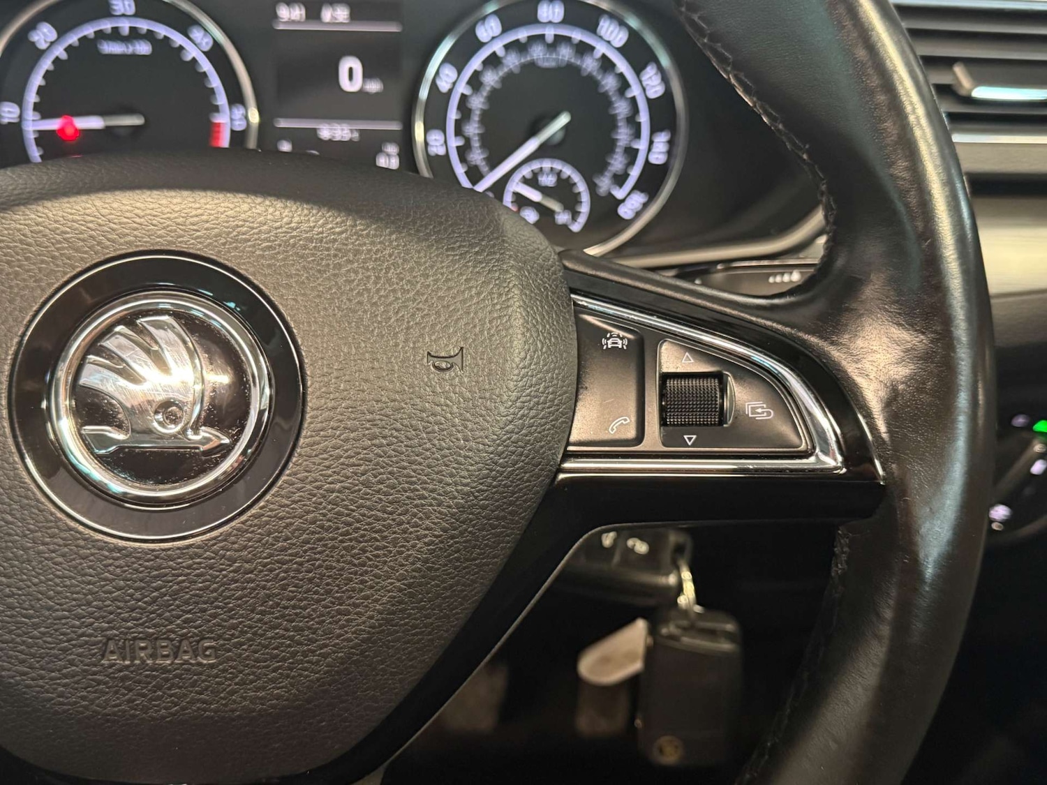 Used Skoda Superb 2016 for sale - 77198046: Photo 52