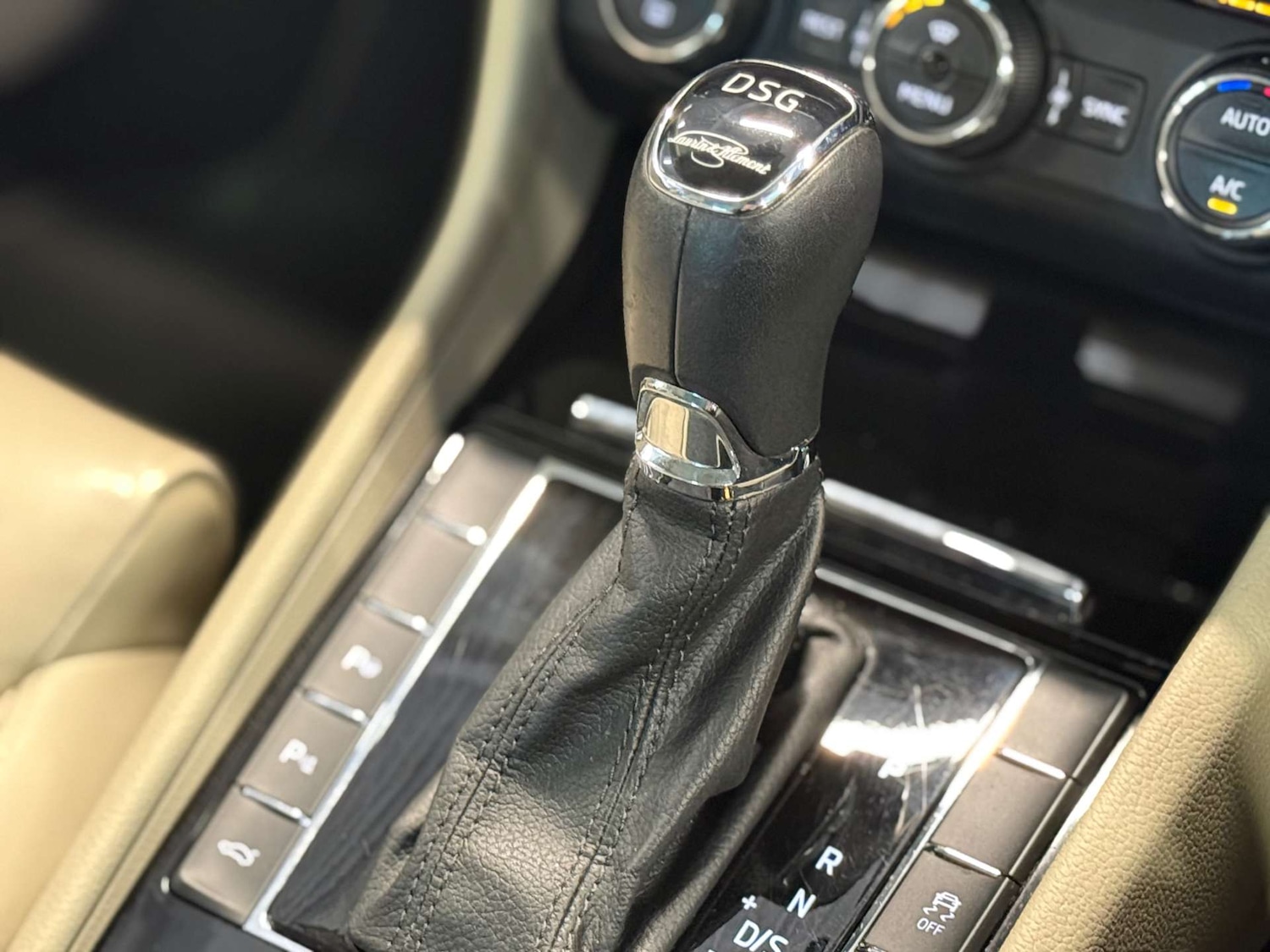 Used Skoda Superb 2017 for sale - 77523263: Photo 10