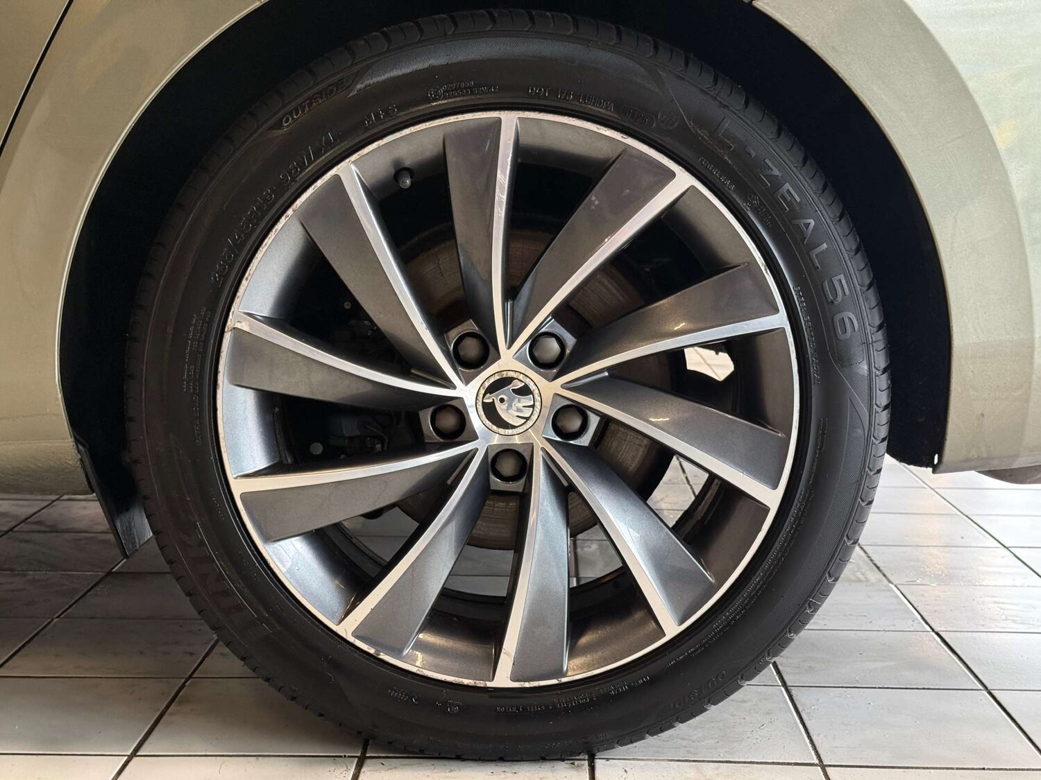 Used Skoda Superb 2017 for sale - 77523263: Photo 29