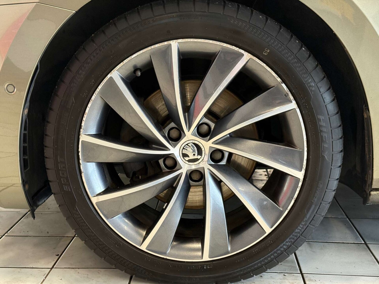 Used Skoda Superb 2017 for sale - 77523263: Photo 30