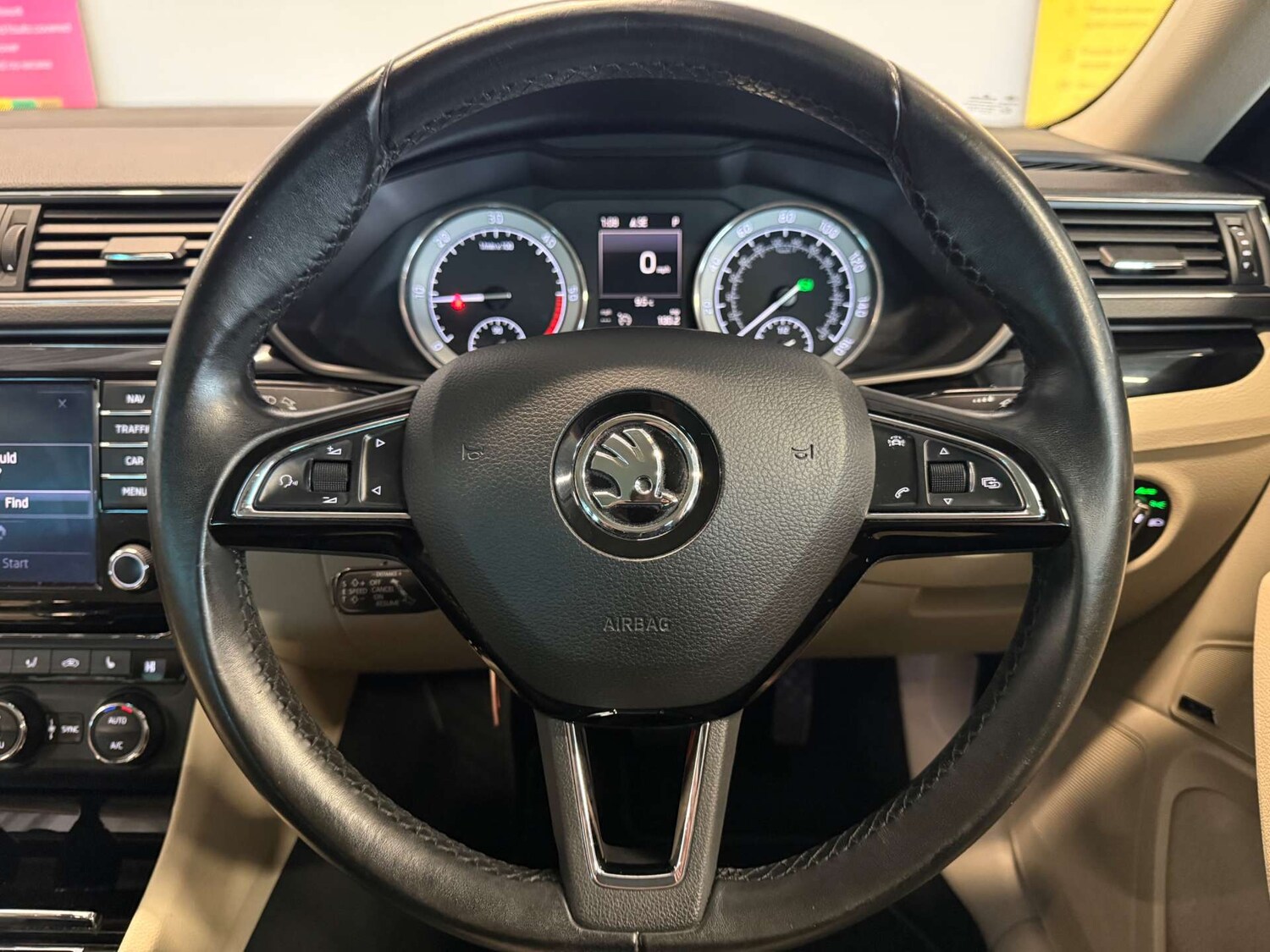 Used Skoda Superb 2017 for sale - 77523263: Photo 36