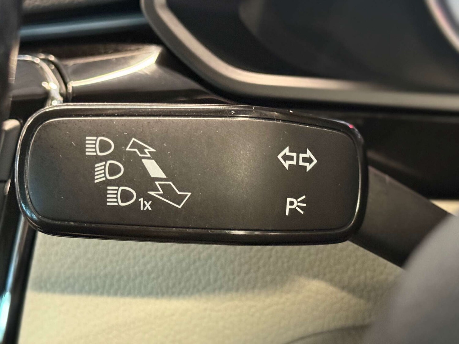 Used Skoda Superb 2017 for sale - 77523263: Photo 56