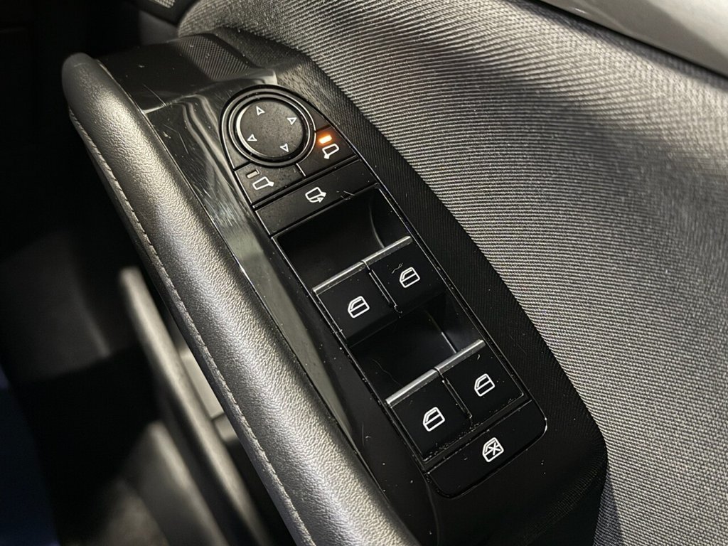 Used Mazda Mazda3 2021 for sale - 76686201: Photo 25