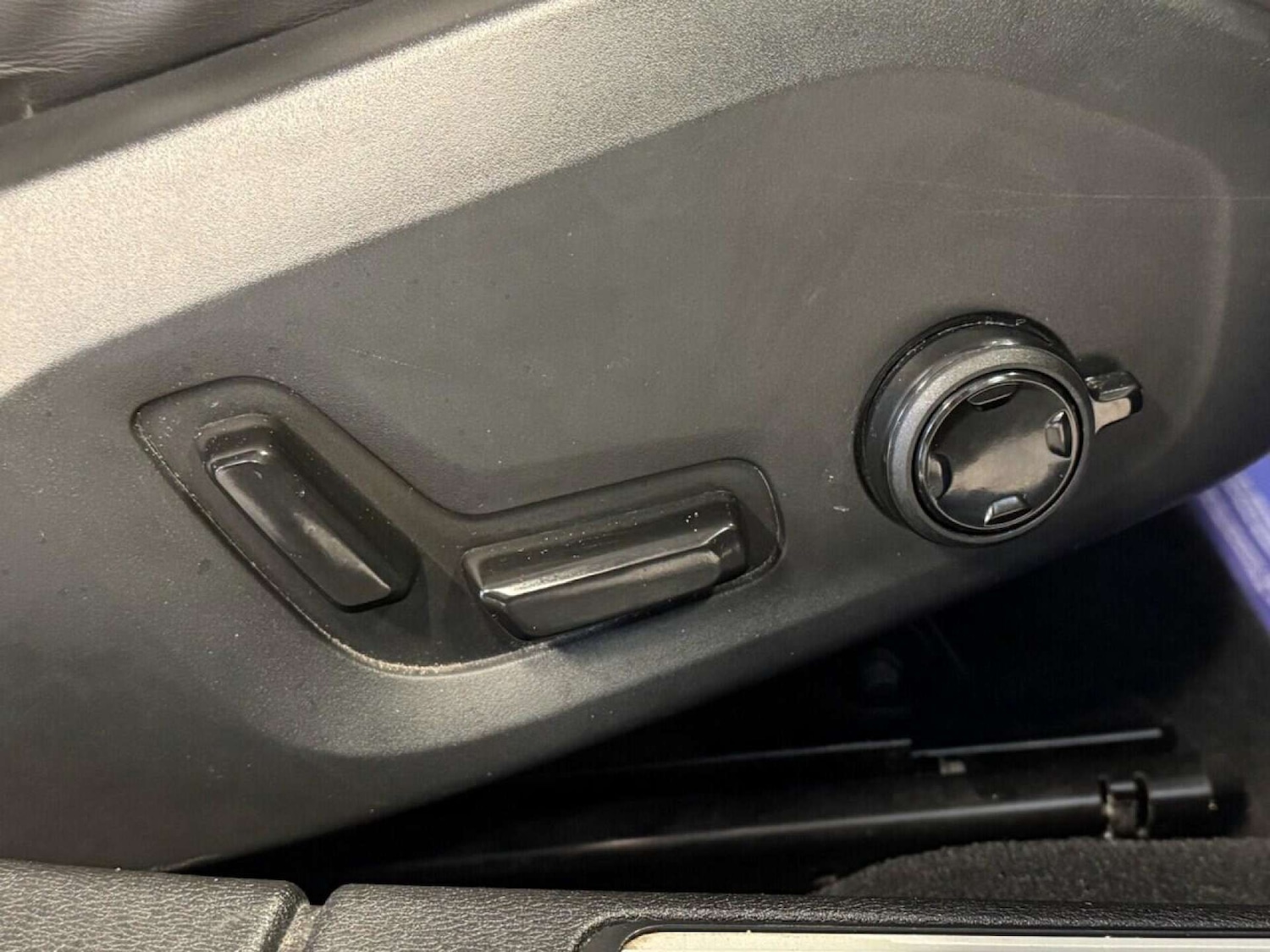 Used Volvo S60 2019 for sale - 77621847: Photo 10