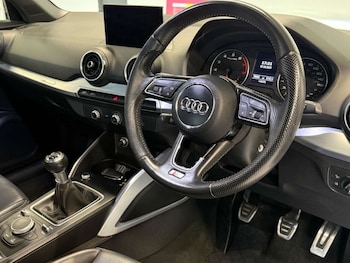 Used Audi Q2 2017 for sale - 76600554: Photo