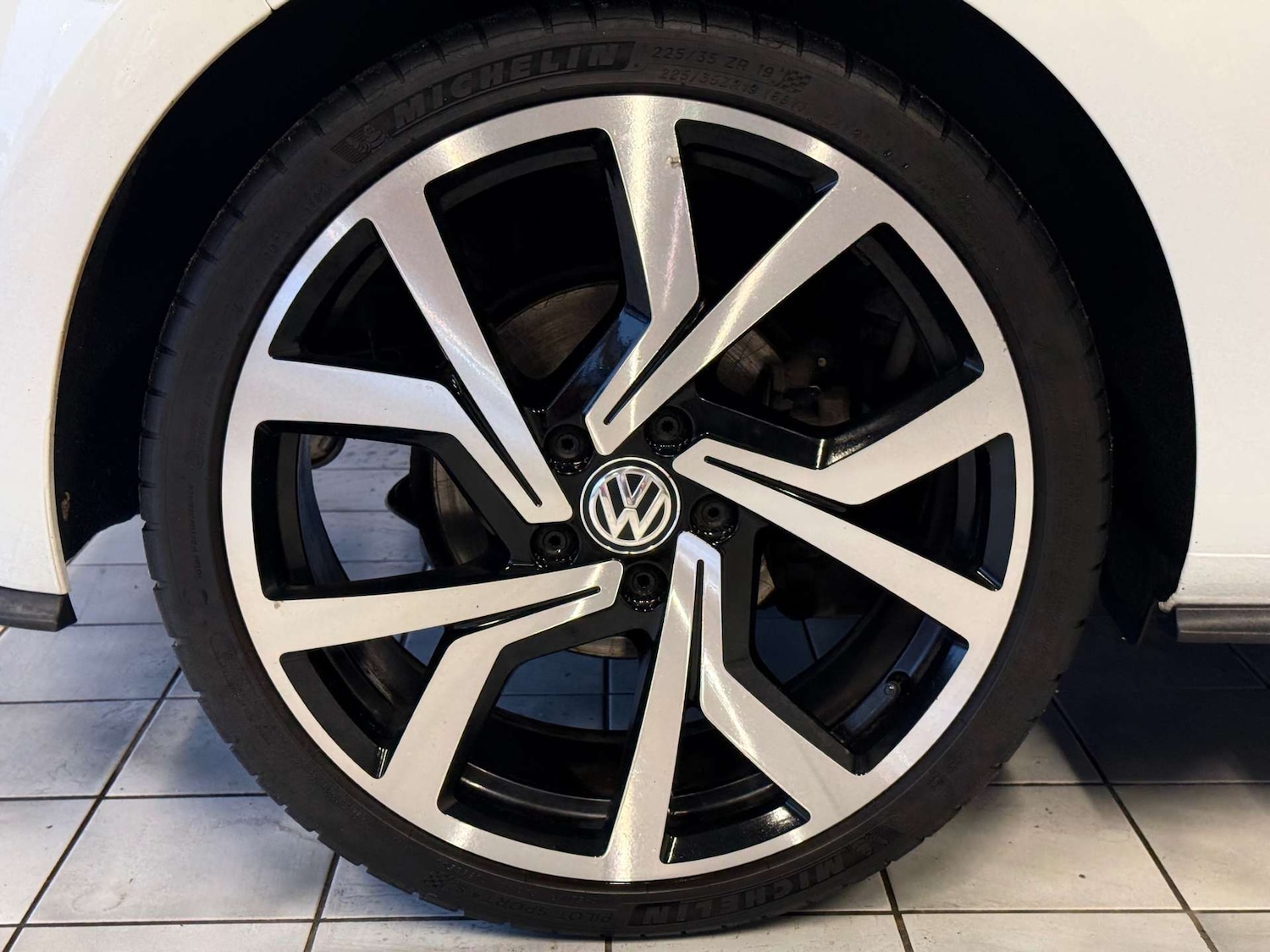Used Volkswagen Golf 2017 for sale - 77380671: Photo 24