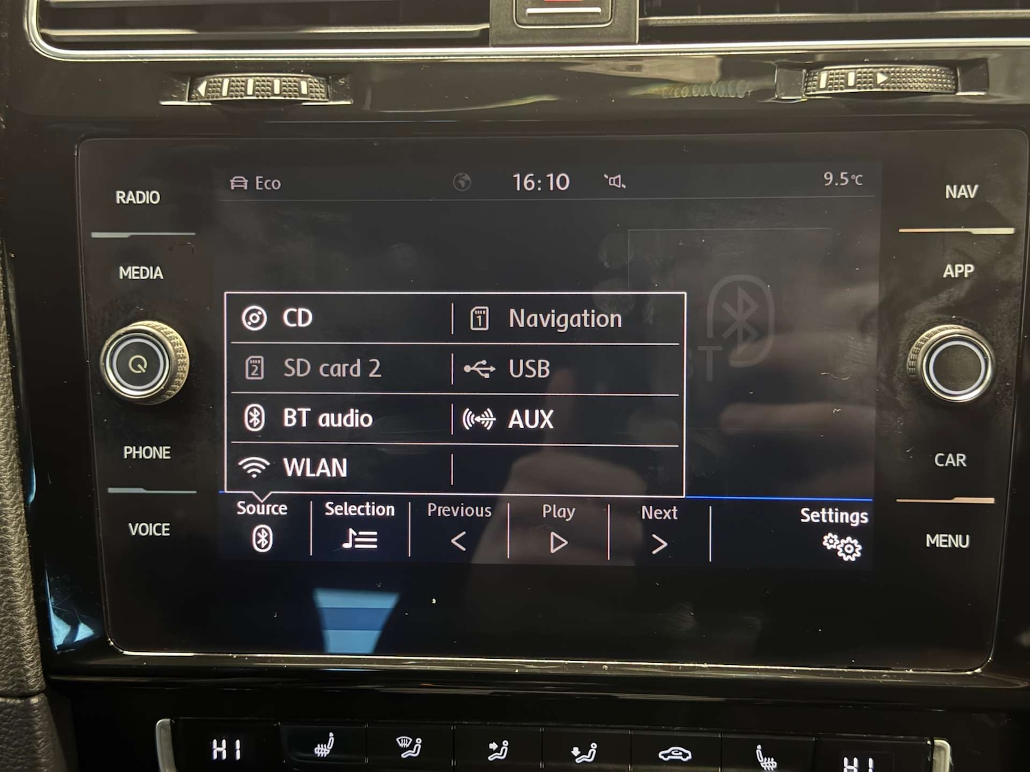 Used Volkswagen Golf 2017 for sale - 77380671: Photo 42