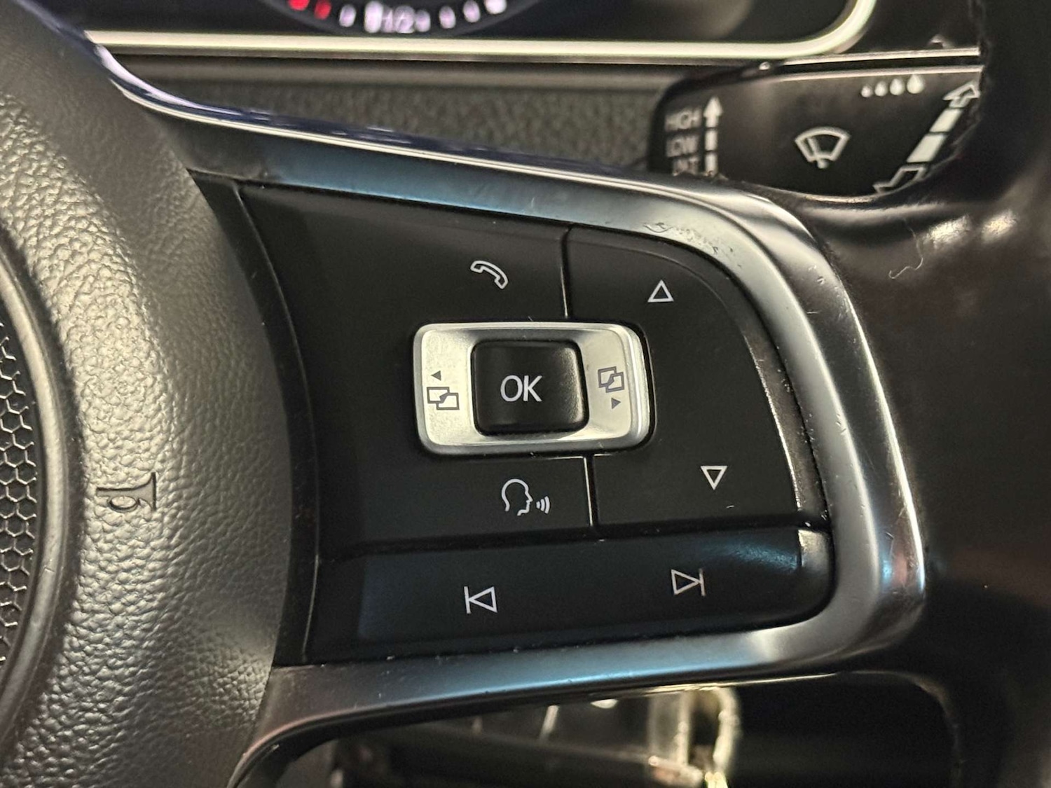 Used Volkswagen Golf 2017 for sale - 77380671: Photo 49