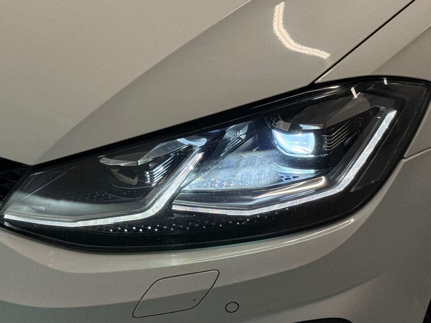 Used Volkswagen Golf 2017 for sale - 77380671: Photo 8