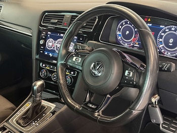 Used Volkswagen Golf 2019 for sale - 79561287: Photo