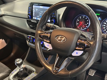 Used Hyundai i30 2018 for sale - 77792553: Photo