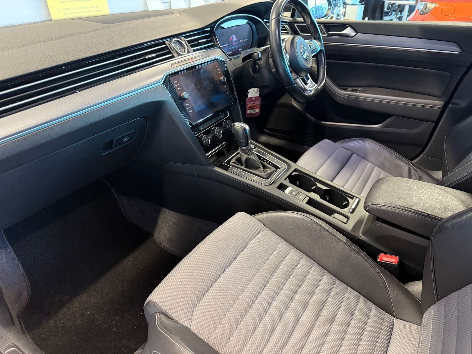 Used Volkswagen Passat 2019 for sale - 77094969: Photo 18