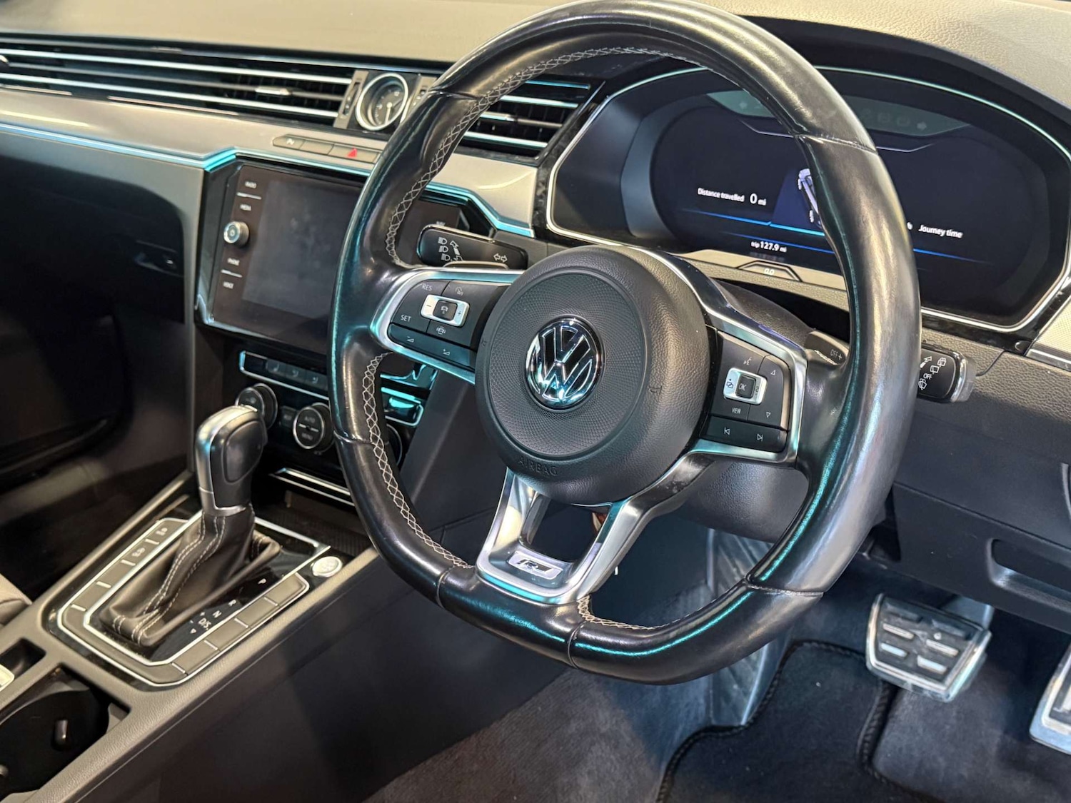 Used Volkswagen Passat 2019 for sale - 77094969: Photo 3