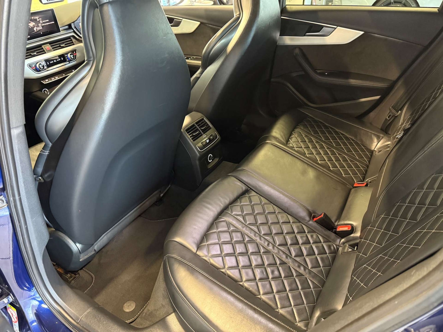 Used Audi A4 2018 for sale - 77950418: Photo 26