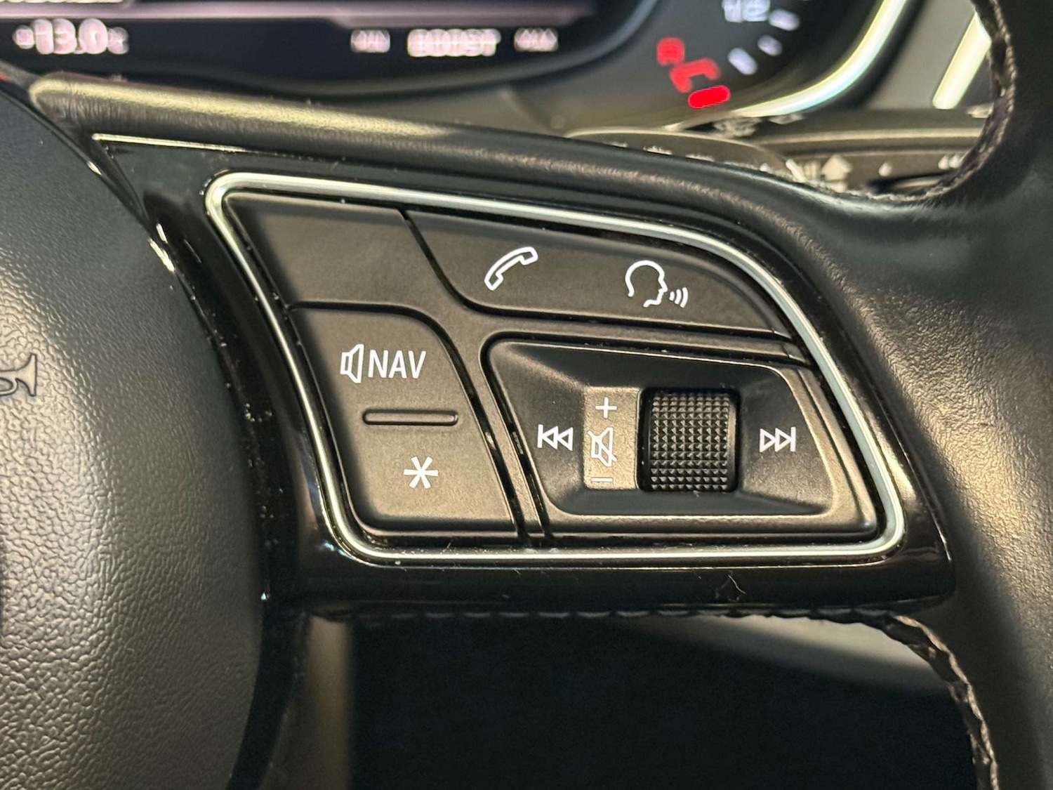 Used Audi A4 2018 for sale - 77950418: Photo 29