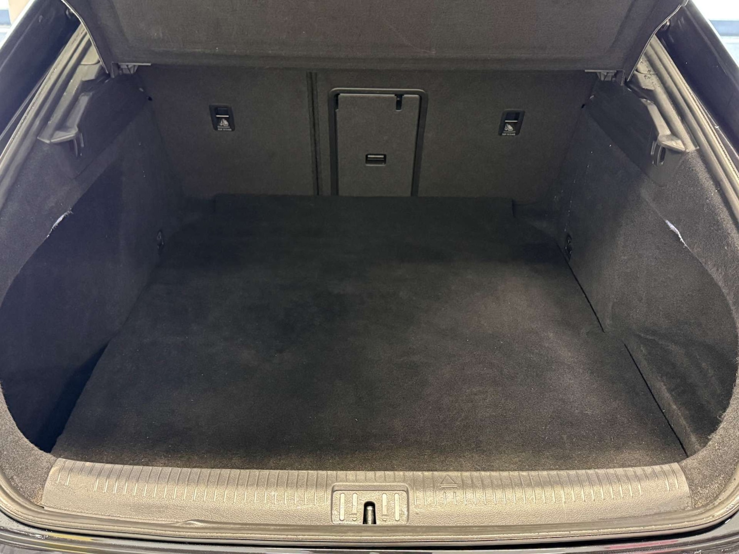 Used Volkswagen Arteon 2017 for sale - 76834591: Photo 39